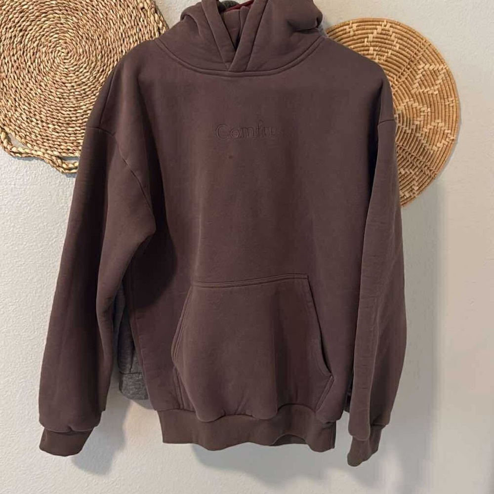Comfrt Brown Hoodie Sweater Sweatshirt